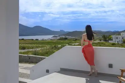 Image de Milos Zen Suite & Holiday Home Suites sur l'île de Milos en Grèce