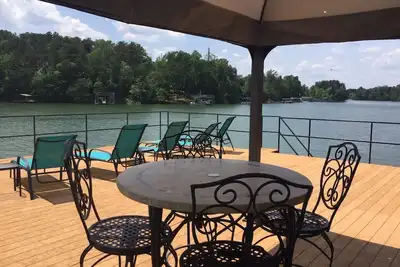 Image de La plupart des Primo Spot sur Lanier - Plaisir en famille & Lieu, Lieu, Lieu!