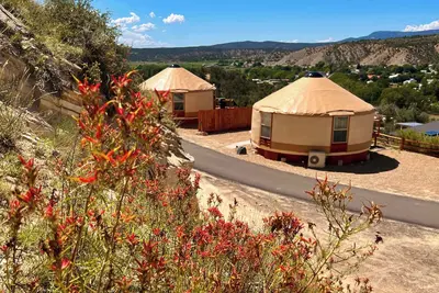 Image de Yurt Overlook # 5 à l'East Zion Resort (2 très grands lits)