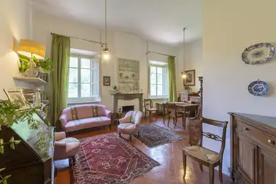 Appartement de luxe de 3 chambres dans une villa ancestrale près de Florence