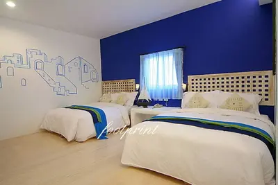 Image de Quadruple Room Près de la plage et du centre-ville
