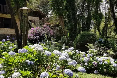 Image de Belle maison avec emplacement idéal, qui peut accueillir 12 personnes,