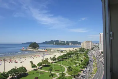 Image de Appartement haut de gamme avec vue sur la mer depuis toutes les fenêtres