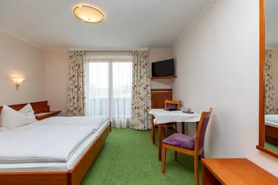 Image de Chambre Double 2 - Pension Anna, Apartments & Comfort Rooms ***