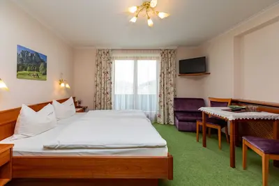 Image de Chambre double 3 - Pension Anna, appartements & chambres confort ***