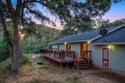 Image de The Retreat @ Lakeside avec Spa près de Yosemite