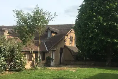 Image de Location De 3 Gites Pour 15/17 Personnes Avec Tennis Et Piscine