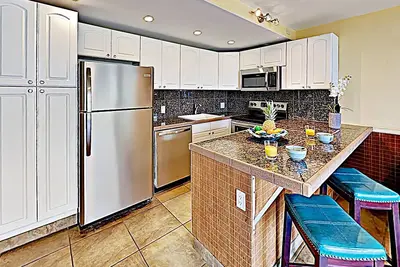 Image de Situation exceptionnelle au coeur du sud de Kihei, en face de Kamaole Ii