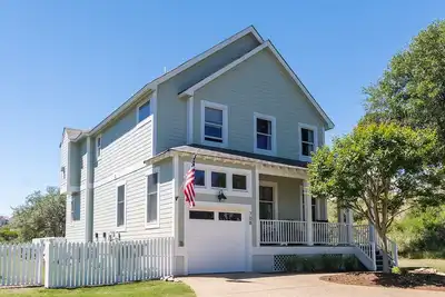 Image de Carolina Freedom: Journées d'automne ouvertes, piscine privée, bain à remous