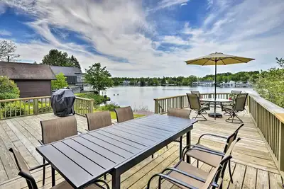 Image de Nouveau! Cottage familial sur la baie de Chaumont, à pied du centre-ville