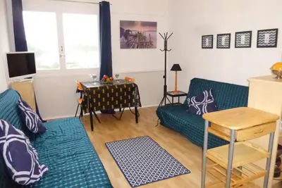 Image de Studio à 50m de la plage, 3 couchages, parking gratuit, animaux acceptés