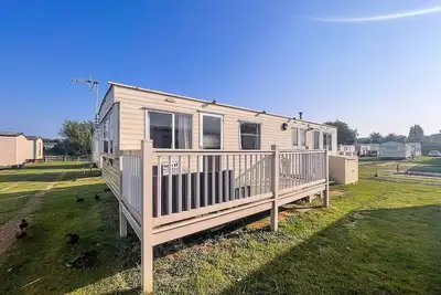 Image de Caravane de 8 couchages à louer dans le parc de vacances Heacham à Norfolk ref 21038