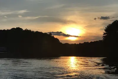 Image de Paix et tranquillité sur le lac Lanier!