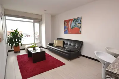 Image de Geraldine - 1 Br. Studio moderne avec balcon