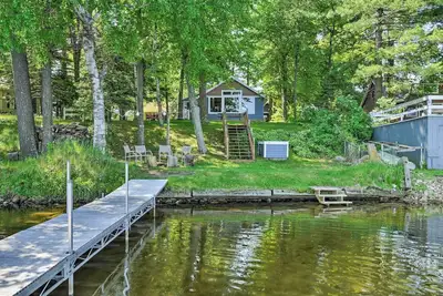 Image de Nouveau! White Lake Home w / Patio, Fire Pit, Boat Dock!