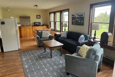 Image de Pickwick Cottage - Idéalement situé à Brooklin