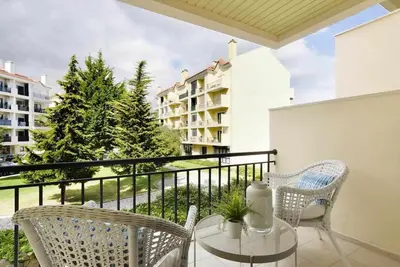 Image de Classy Beach Flat 2br Plage de Carcavelos - CheckinHome