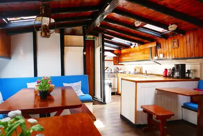 Image de Bateau-hôtel Fokkelina, centre-ville de Rotterdam