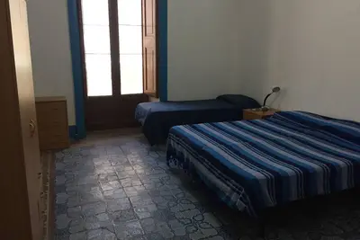 Image de appartements dans une île de rêve - 8 sièges à faible coût très confortable