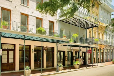 Image de Club LaPension 1br Unit | 5 au 12 juillet (4 personnes) 2 en privé Br w / Kitchenette