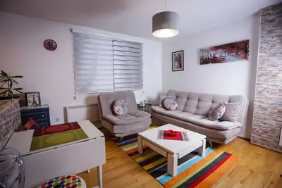 Image de Appartement à louer à Pale