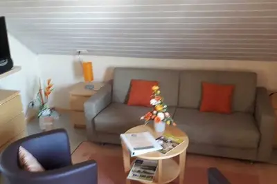 Image de Appartement 1, 55 m², Dg, 1 chambre, 1 salon / chambre max. 5 personnes - Maison Hanne