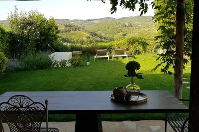 Image de Maison de campagne Chianti entièrement rénovée, à 10 min de Sienne; une vue imprenable