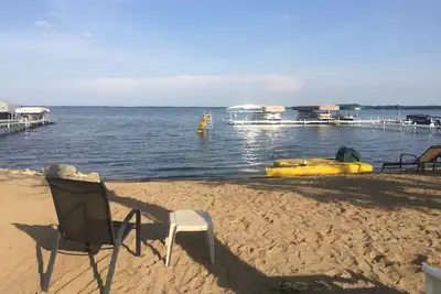 Image de Vue sur le lac! 50 pieds du magnifique lac Rush