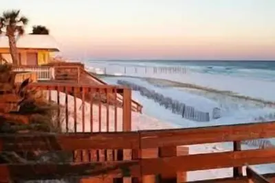 Image de 1br / 1ba condo en bord de mer! Complexe fermé et service de plage gratuit! ! !