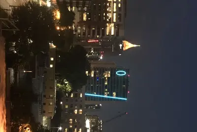 Image de Condo de luxe dans le quartier de Midtown avec Wi-Fi rapide