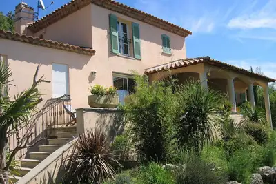 Image de Villa 5 chambres avec piscine à 10 mn d'Aix en Pce