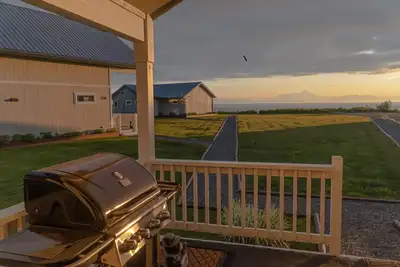 Image de Sunset Bluff, une belle retraite surplombant Cook Inlet