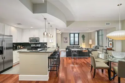 Image de Condo de style exécutif sur le strip
