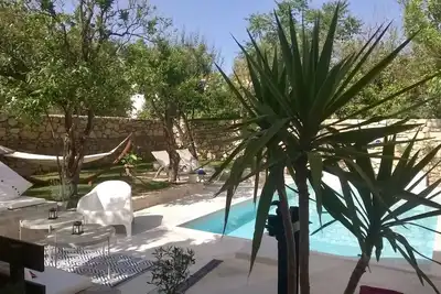 Image de Maison de ville de 3 chambres avec piscine privée au coeur de la vieille ville de Réthymnon