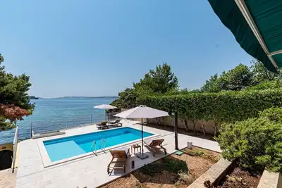 Image de Belle maison à Orebic avec vue sur la.