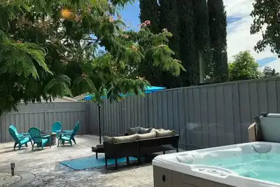 Image de Situation centrale, Piscine, Spa Familles Sfo-Bart