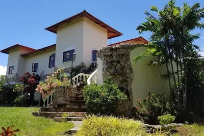 Image de Magnifique domaine immobilier en bord de mer sur la côte du Pacifique