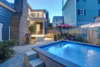 The Jewelbox: un cottage historique de la savane - Piscine et parking