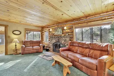 Image de * Marche Au Lac / Marina Fawnskin Gem ~ Décor de cabine moderne ~ Great Sun Deck / Patio ~