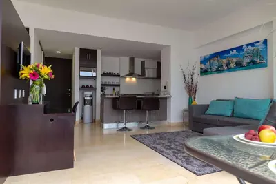 Image de Loft, piscine, hammam, salle de jeux et salle de sport rénovés