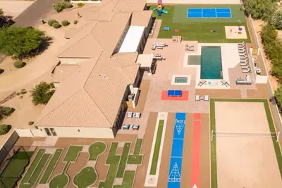 Image de $$$ Multi Million De Dollars De Divertissement Oasis $$$