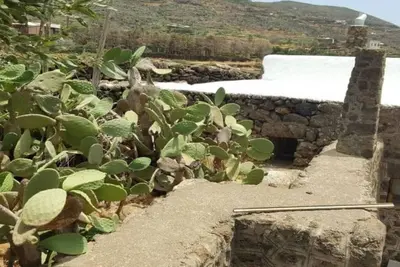 Image de Sole. Stone Dammusi. Pantelleria Scauri Penna