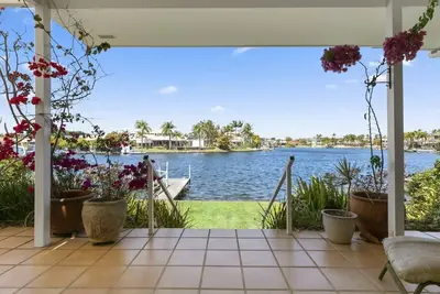 Image de Waterfront Pet Friendly House - 11 Seamount Quay