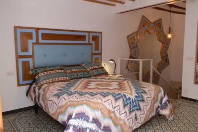 Image de Maison avec 2 chambres et 2 salles de bains, exceptionnellement décorée, dans la vieille ville