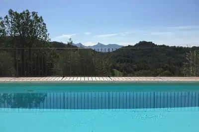 Image de Offre De Derniere Minute! Charmante villa avec piscine A / C, Wi-Fi, barbecue, près de 5 Terre