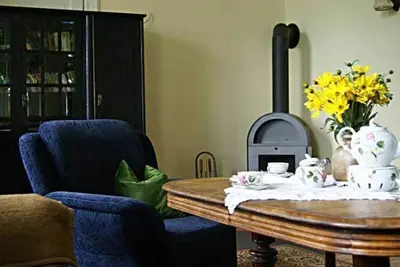 Image de Appartement Bauernstube, douche, Wc, 2 chambres - Friesenborg - Ferienwohnung Klein Sande