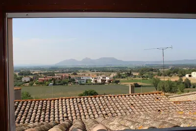 Image de Une vue imprenable, endroit calme et très proche des plus belles plages.