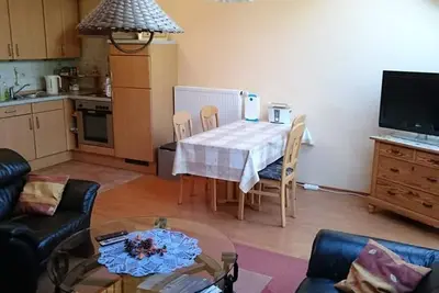 Image de Galerie de l'appartement, douche, Wc, 2 chambres à coucher - Friesenborg - Ferienwohnung Klein Sande