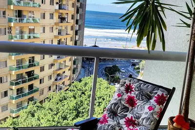 Image de Pitangueiras balcon avec vue sur la mer, wifi, garage, service de plage