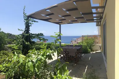Image de \"Au-dessus de la mer\" Appartement Iii